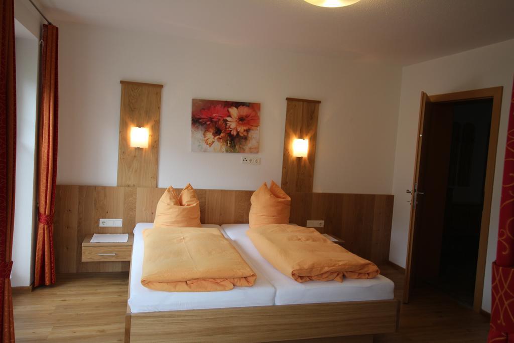 Haus Peter Schiestl Apartment เซลล์ อัม ซิลลา ภายนอก รูปภาพ