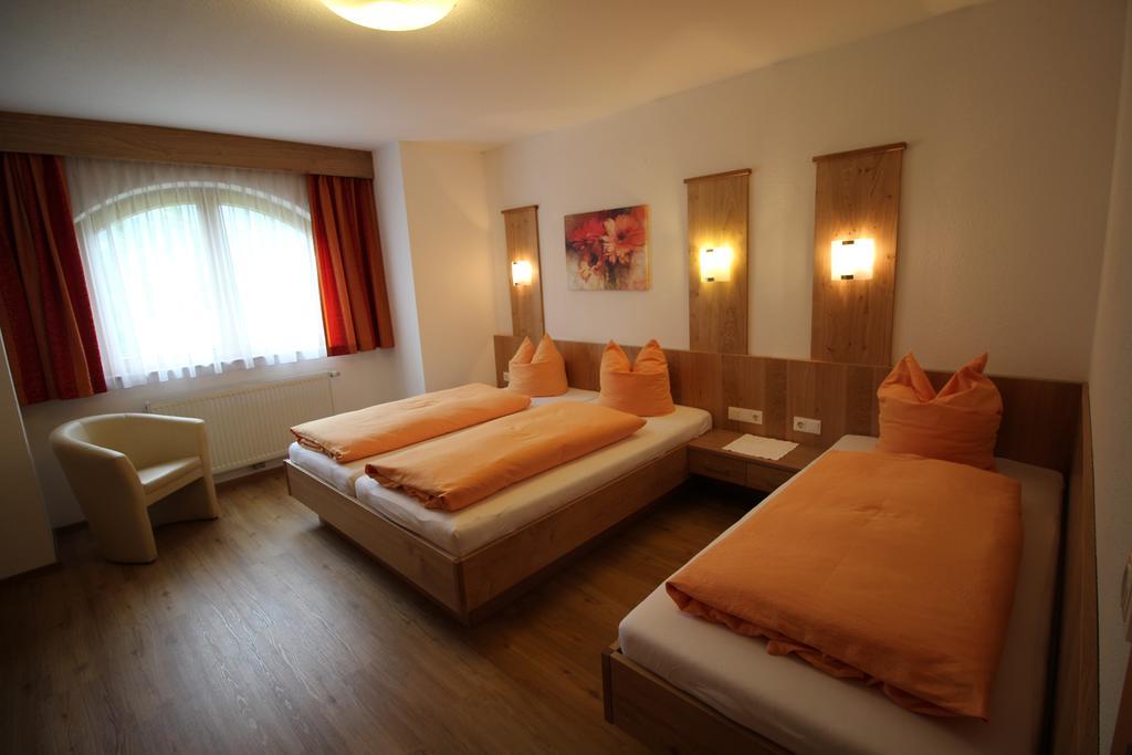 Haus Peter Schiestl Apartment เซลล์ อัม ซิลลา ภายนอก รูปภาพ